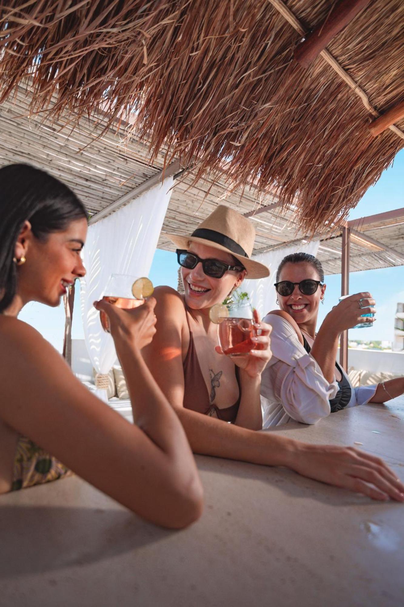Terrasse Hotel Playa Del Carmen Exterior photo